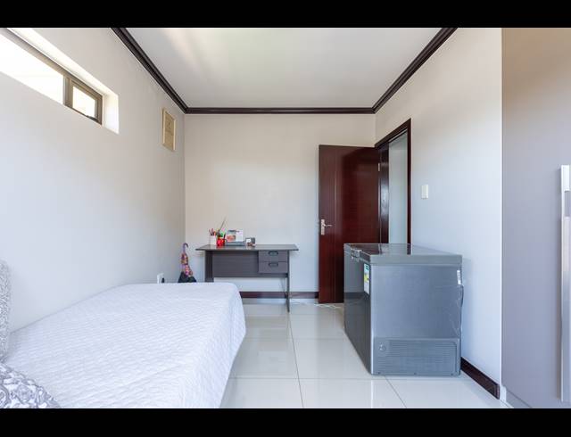 2 BEDROOM APARTMENT FOR SALE IN BROADACRES